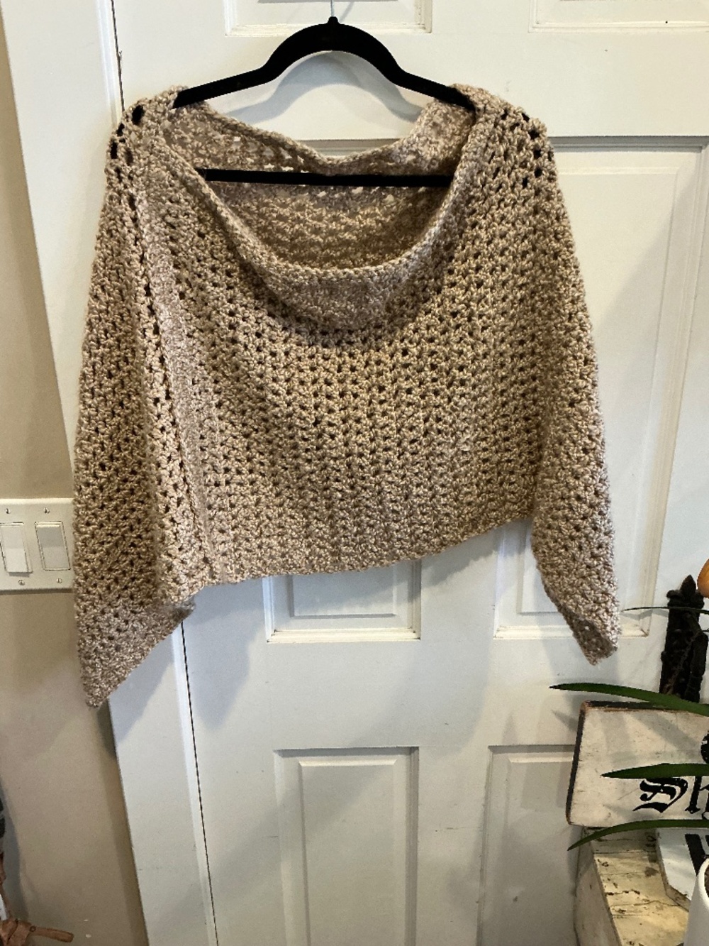 Handmade knitted poncho!  Excellent condition!  One size fits most